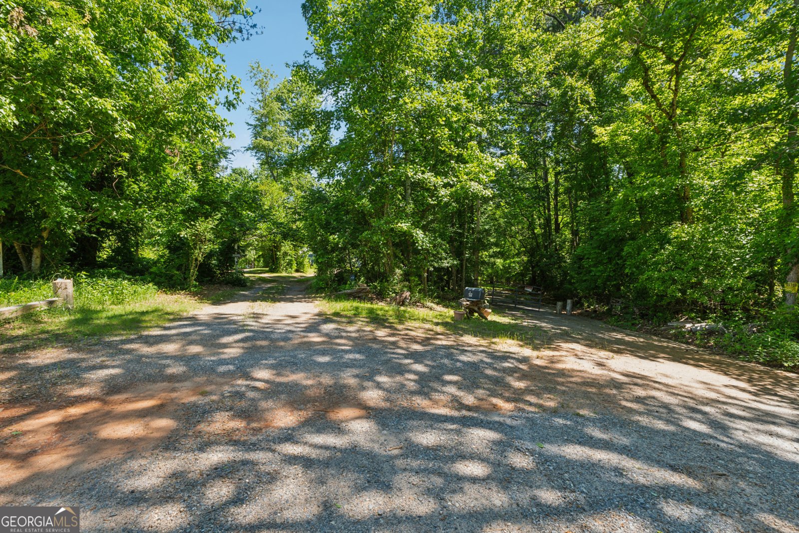 13795 Arnold Mill Road Roswell - 14