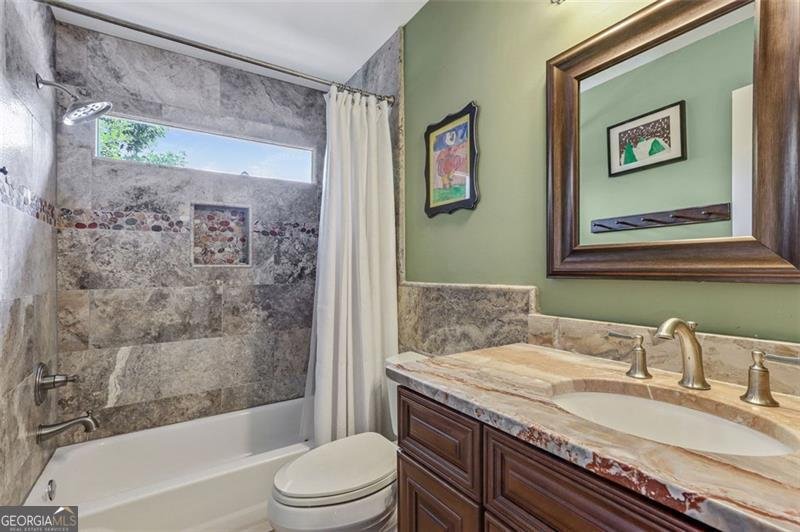 2058 WOODSIDE PARK Drive Woodstock - 1