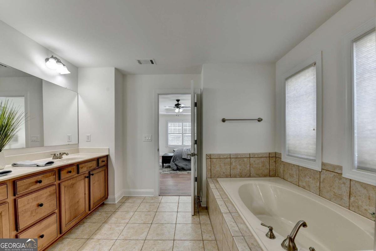 4495 HEDGEWOOD Drive Cumming - 8