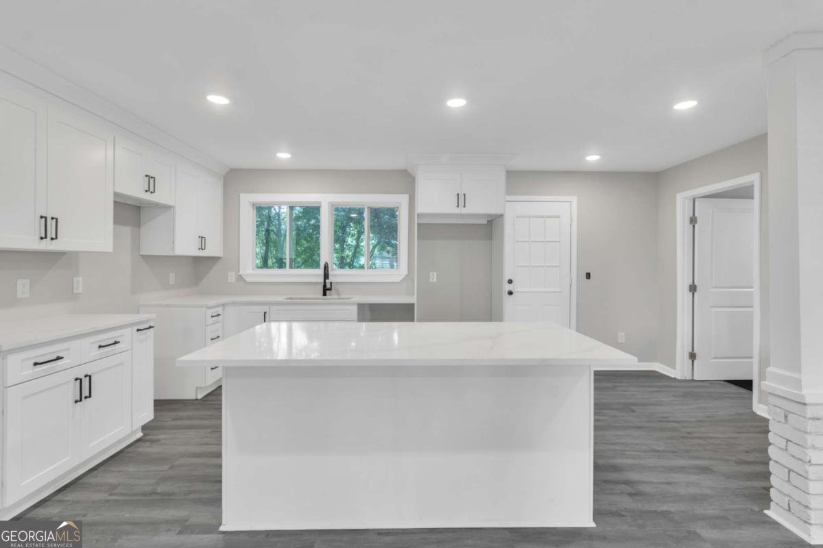 2535 Lakewood Avenue Atlanta - 10