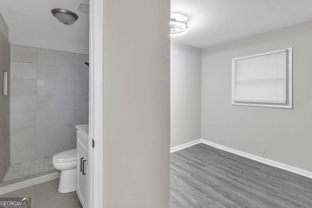 2535 Lakewood Avenue Atlanta - 16