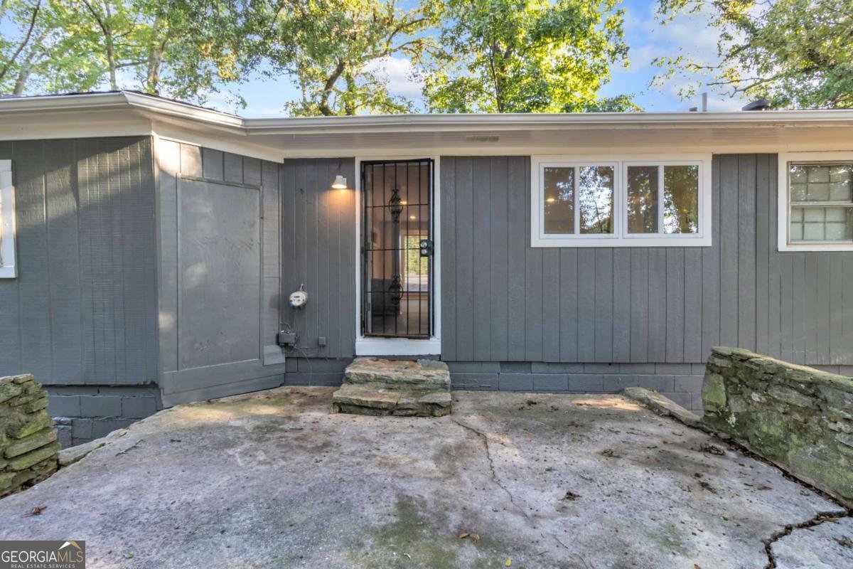 2535 Lakewood Avenue Atlanta - 5