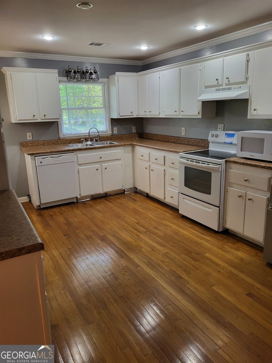 3211 Rockview Drive Lithonia - 8