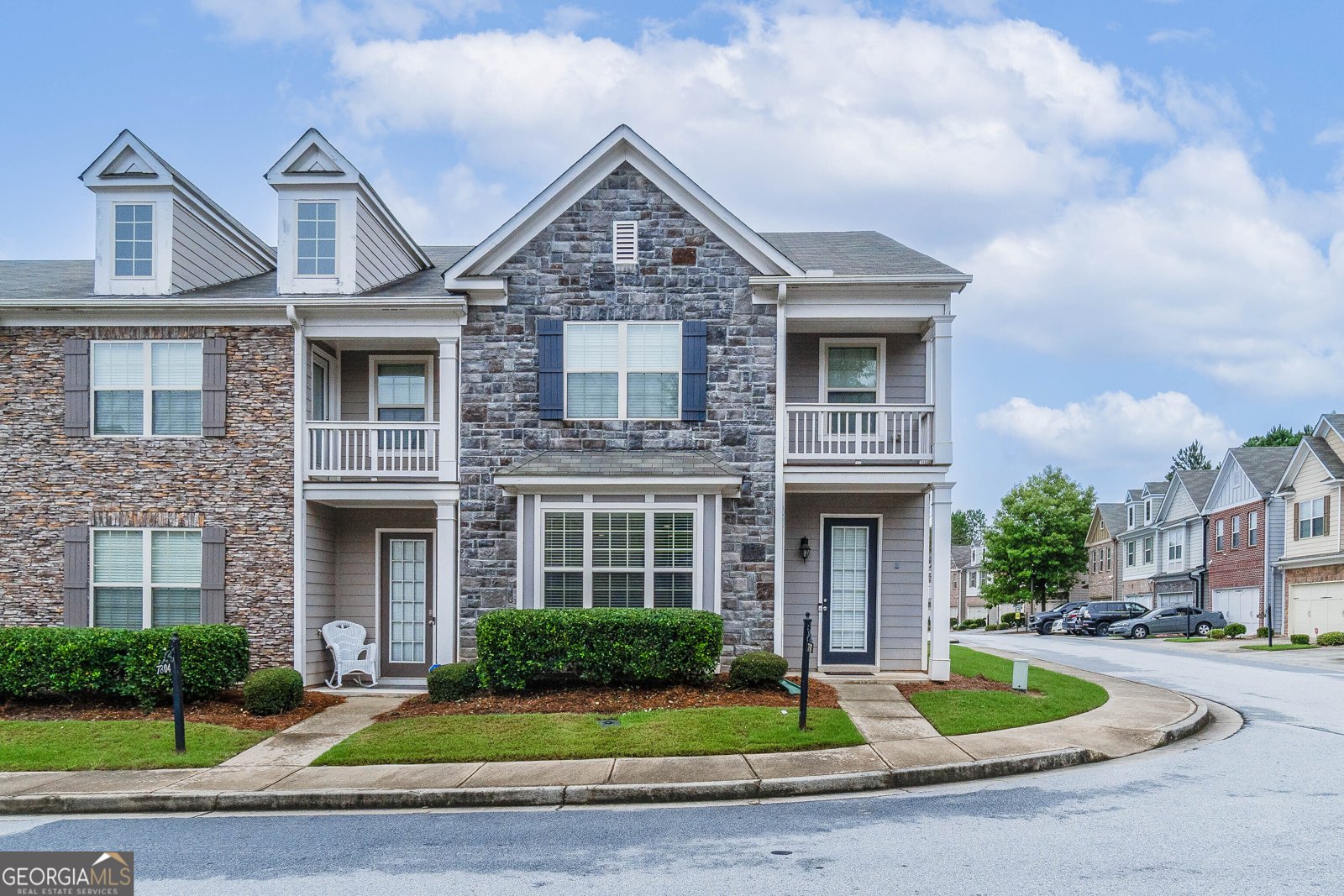 7808 Rutgers Circle Fairburn - 1