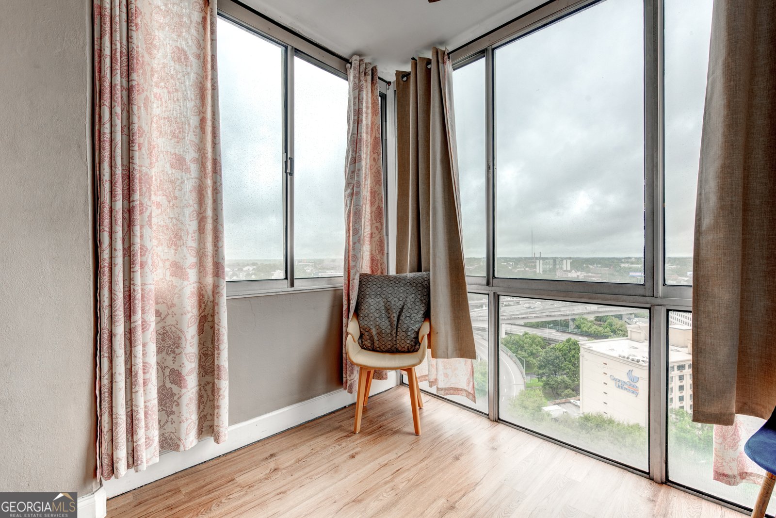 215 Piedmont Avenue Atlanta - 18