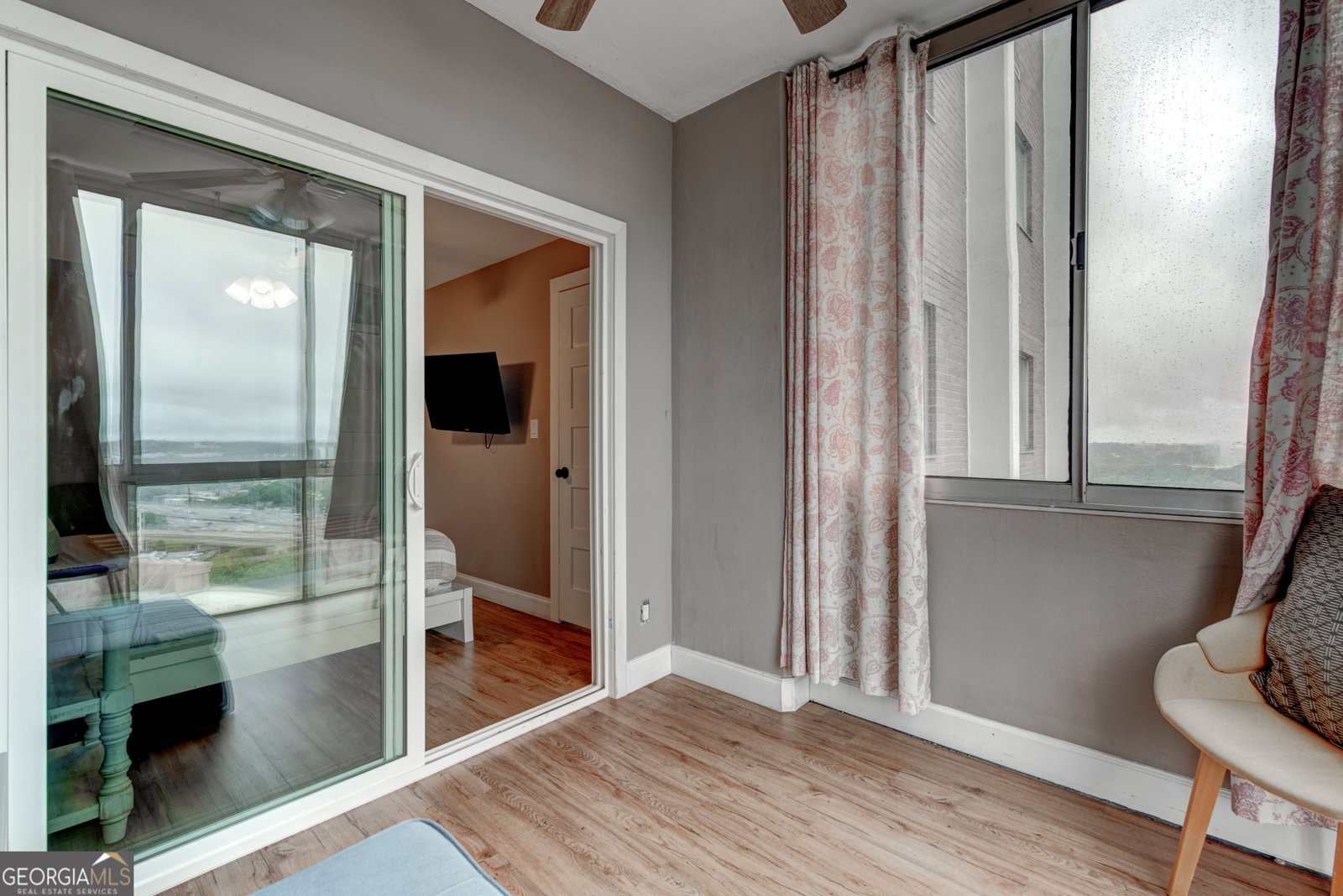 215 Piedmont Avenue Atlanta - 19