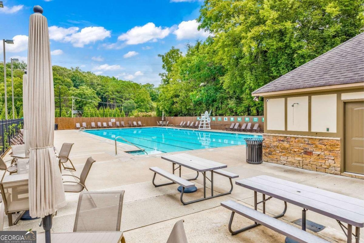 4929 Willow Creek Drive Woodstock - 1