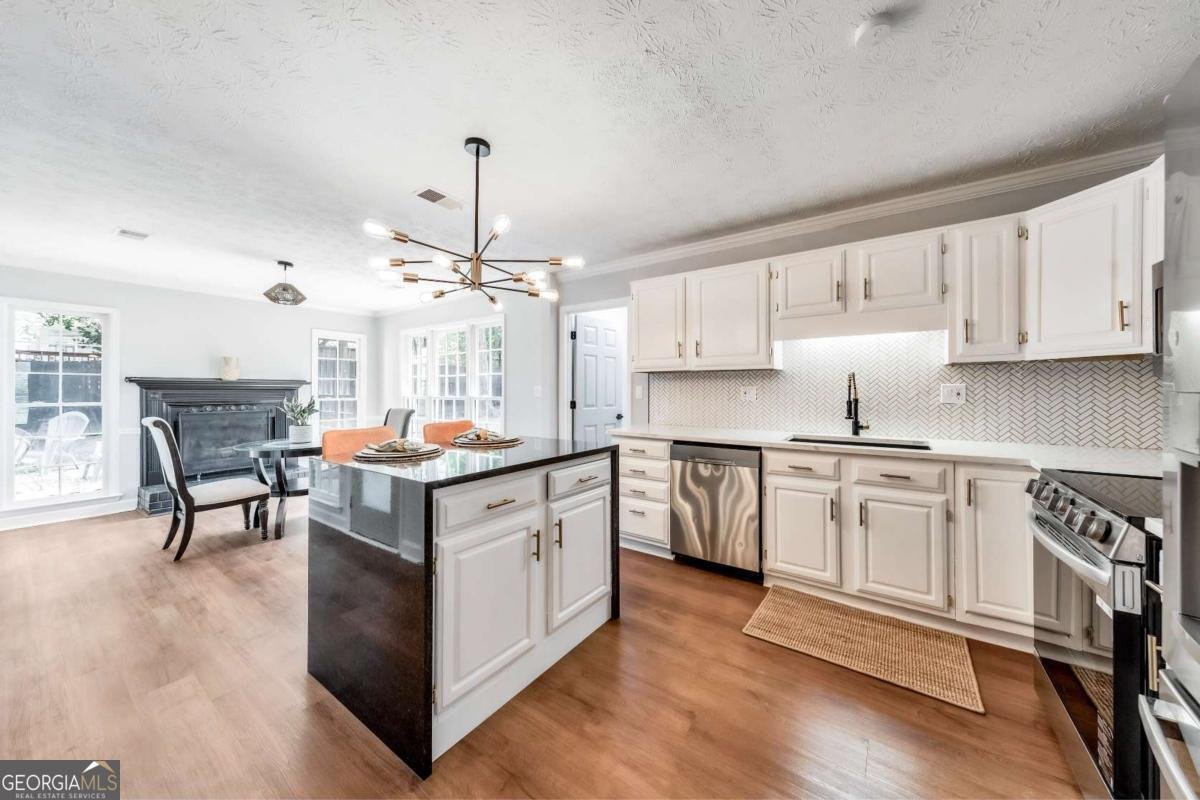 4929 Willow Creek Drive Woodstock - 17