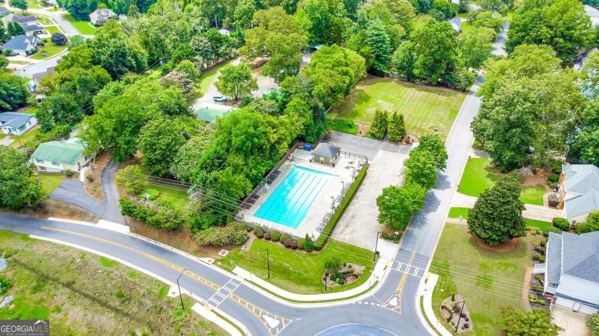 4929 Willow Creek Drive Woodstock - 58