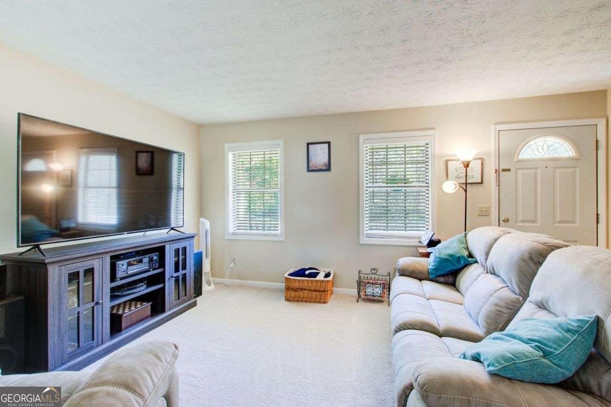 1370 Compton Woods Drive Loganville - 5