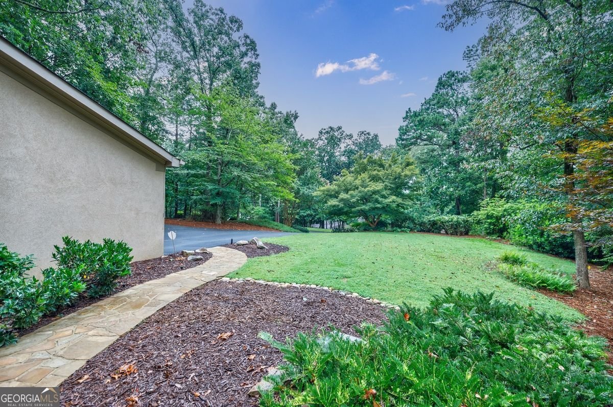1665 Chevron Way sandy Springs - 6