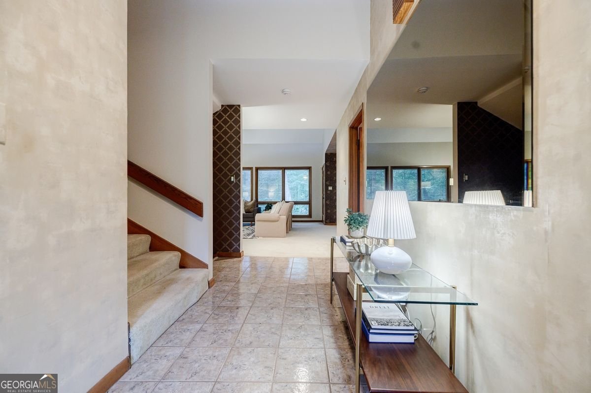 1665 Chevron Way sandy Springs - 8