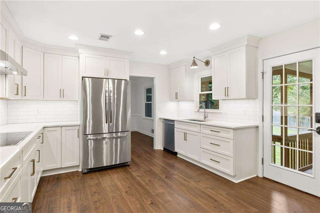 1164 Fairfield Drive Marietta - 19