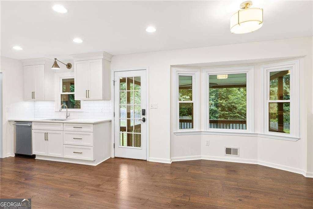 1164 Fairfield Drive Marietta - 21