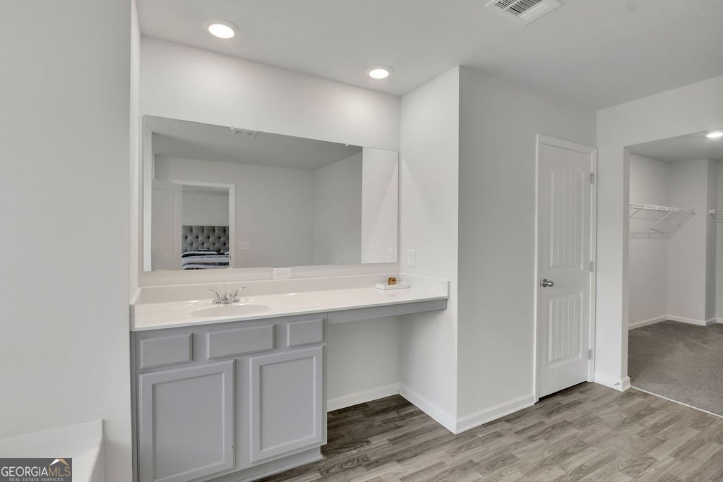 4874 Hillstone Drive Gainesville - 22