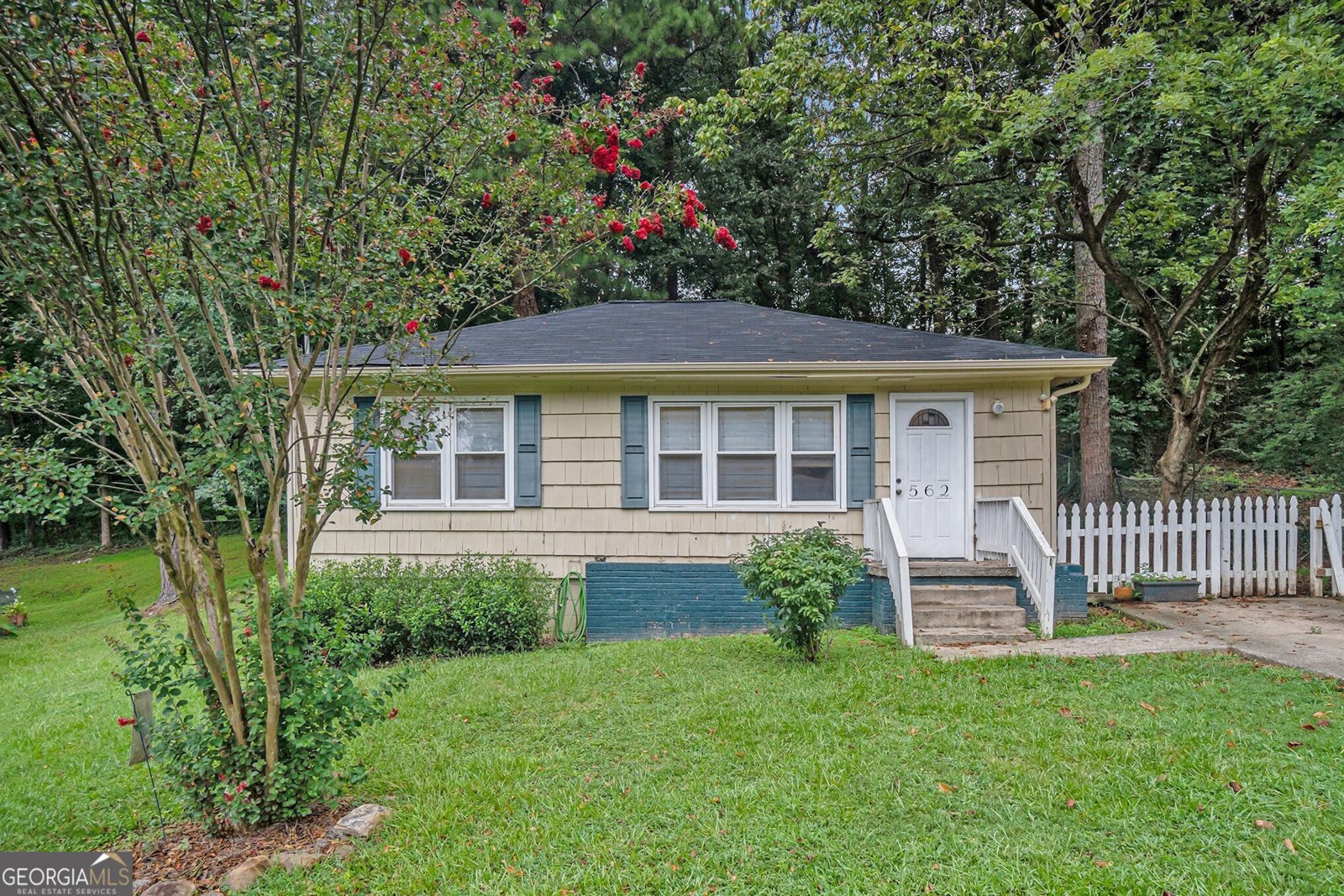 562 Alpine Way Marietta - 1
