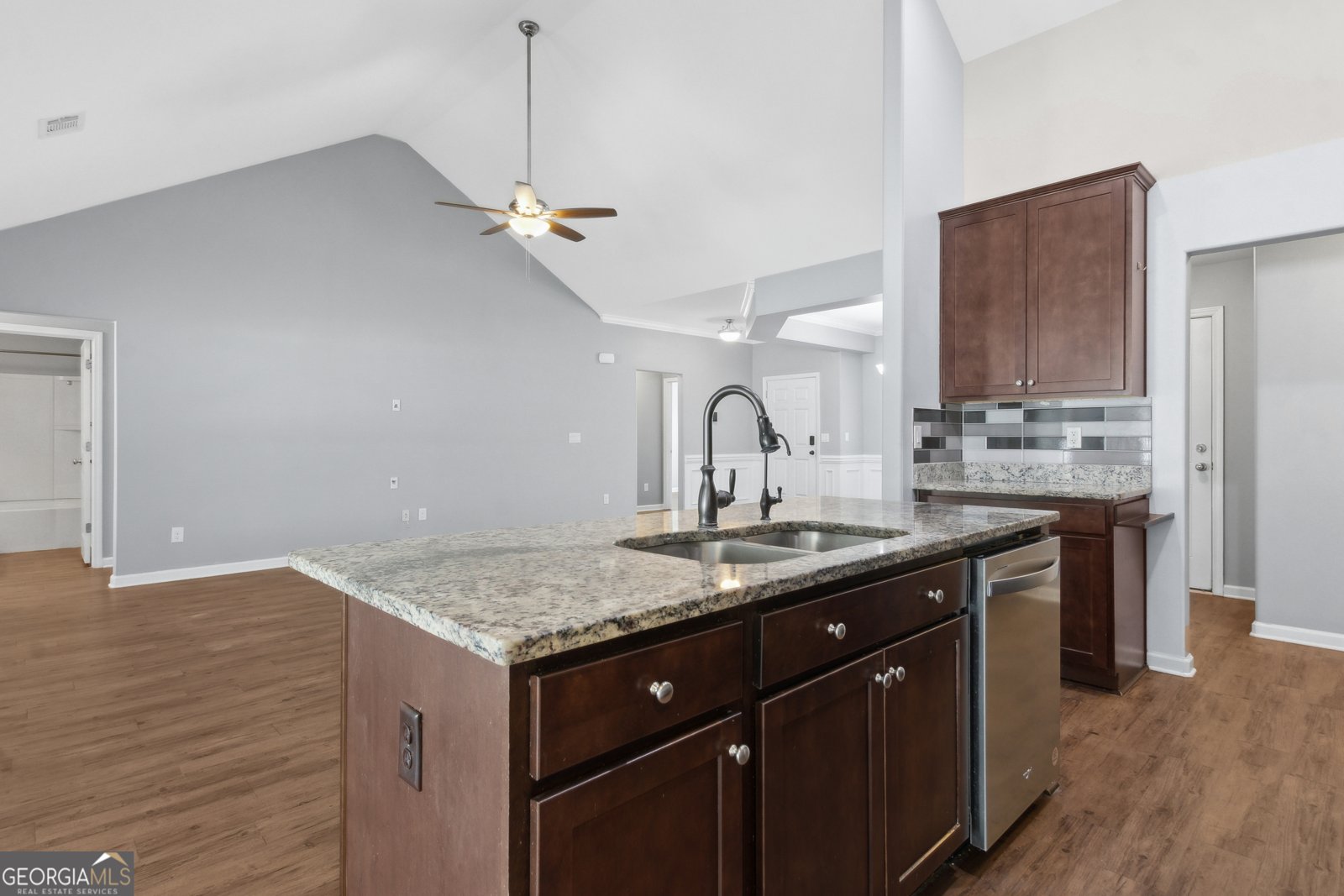 348 Daniel Trent Way Kingsland - 10