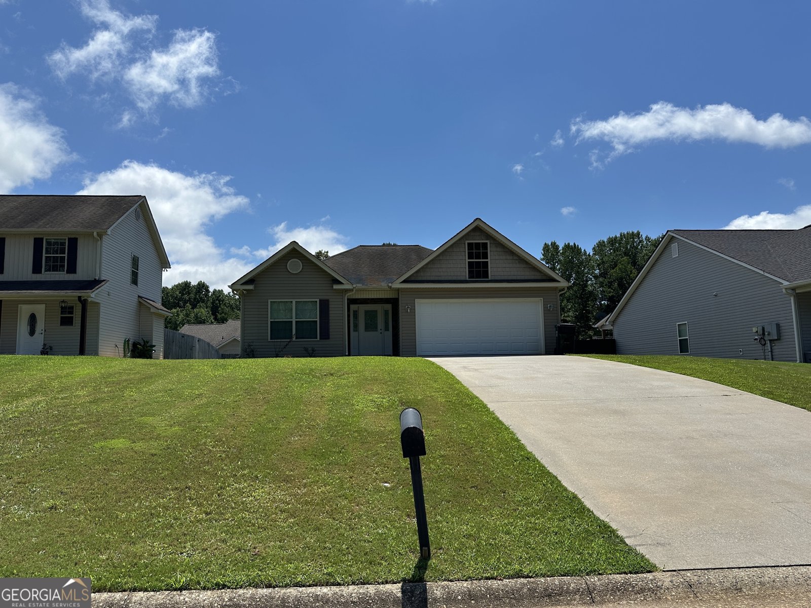 227 Highland Pointe Drive Alto - 1