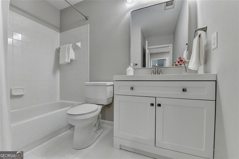 3328 RIDGEMILL Circle Dacula - 2
