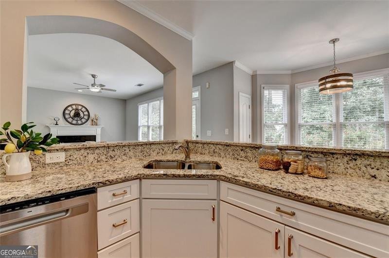 3328 RIDGEMILL Circle Dacula - 45