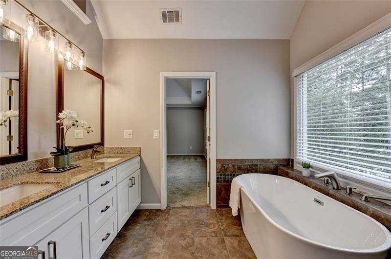 3328 RIDGEMILL Circle Dacula - 62