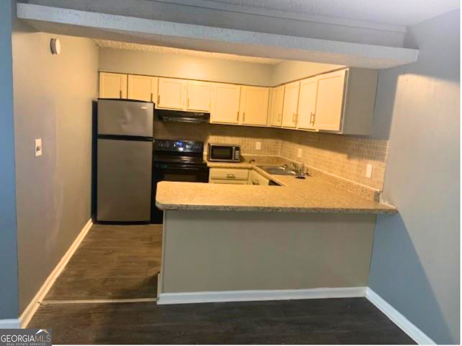 619 Camelot Drive South Fulton - 1