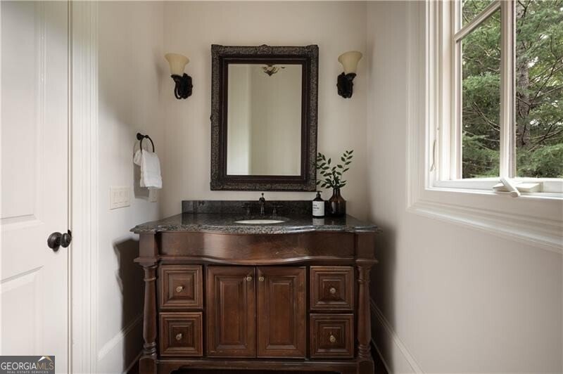 858 Middle Fork Trail Suwanee - 17