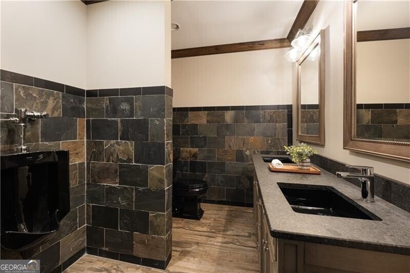 858 Middle Fork Trail Suwanee - 46