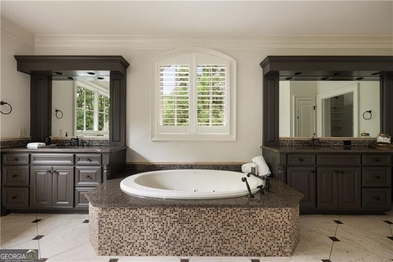 858 Middle Fork Trail Suwanee - 56