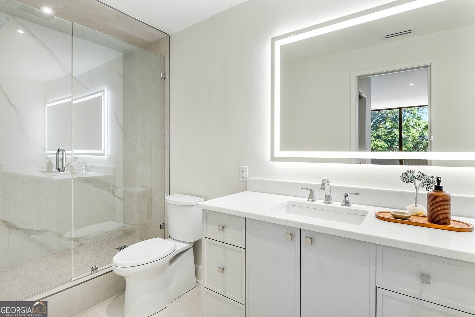 2575 Peachtree Road Atlanta - 25