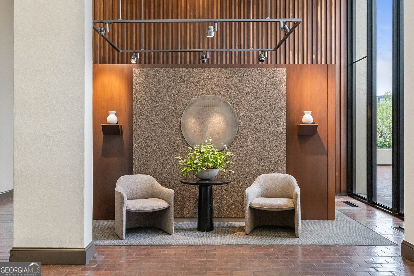 2575 Peachtree Road Atlanta - 39