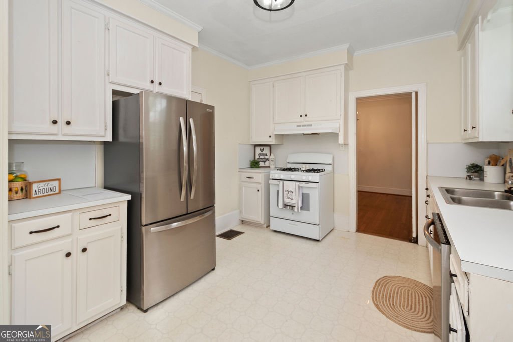 605 Avenue West Point - 11