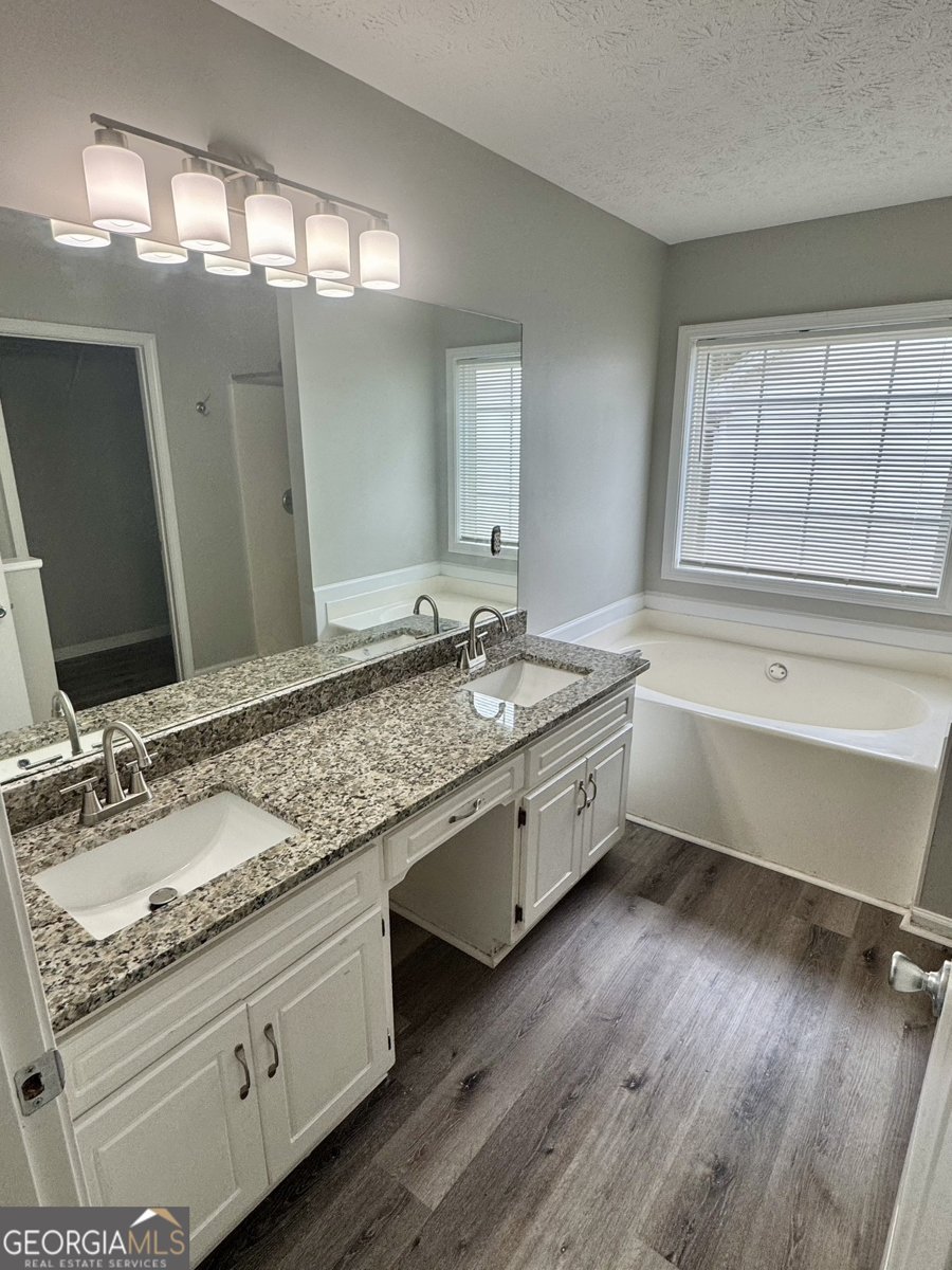 929 Kendall Park Drive Winder - 10