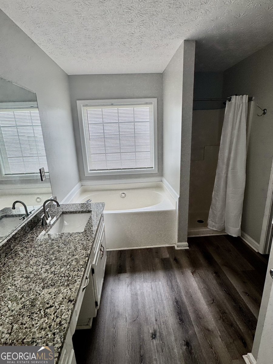 929 Kendall Park Drive Winder - 9