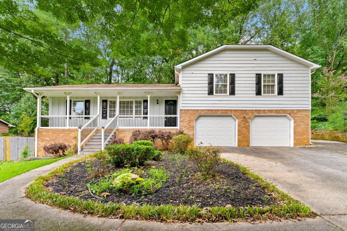 2140 Spalding Drive Marietta - 1