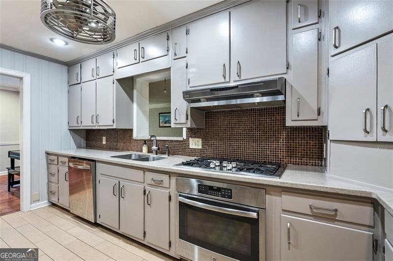 416 Parkwood Road Decatur - 2