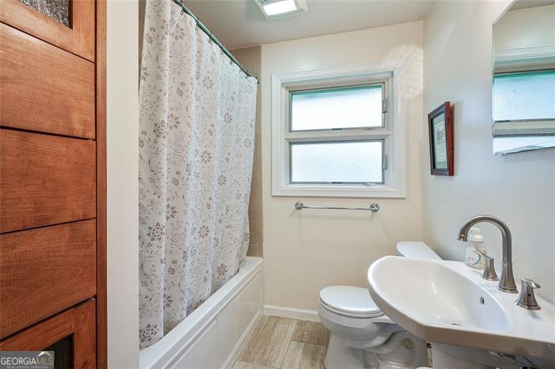416 Parkwood Road Decatur - 27