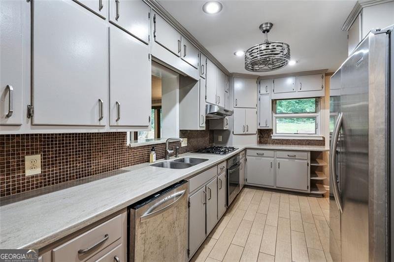 416 Parkwood Road Decatur - 3