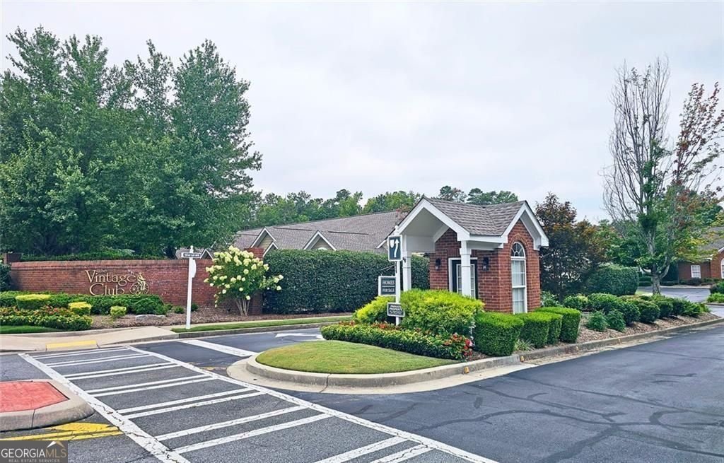 21 Vintage Club Drive Marietta - 39