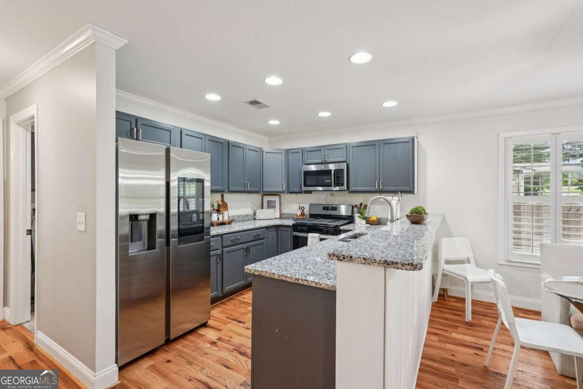 172 4th Street Emerson - 14