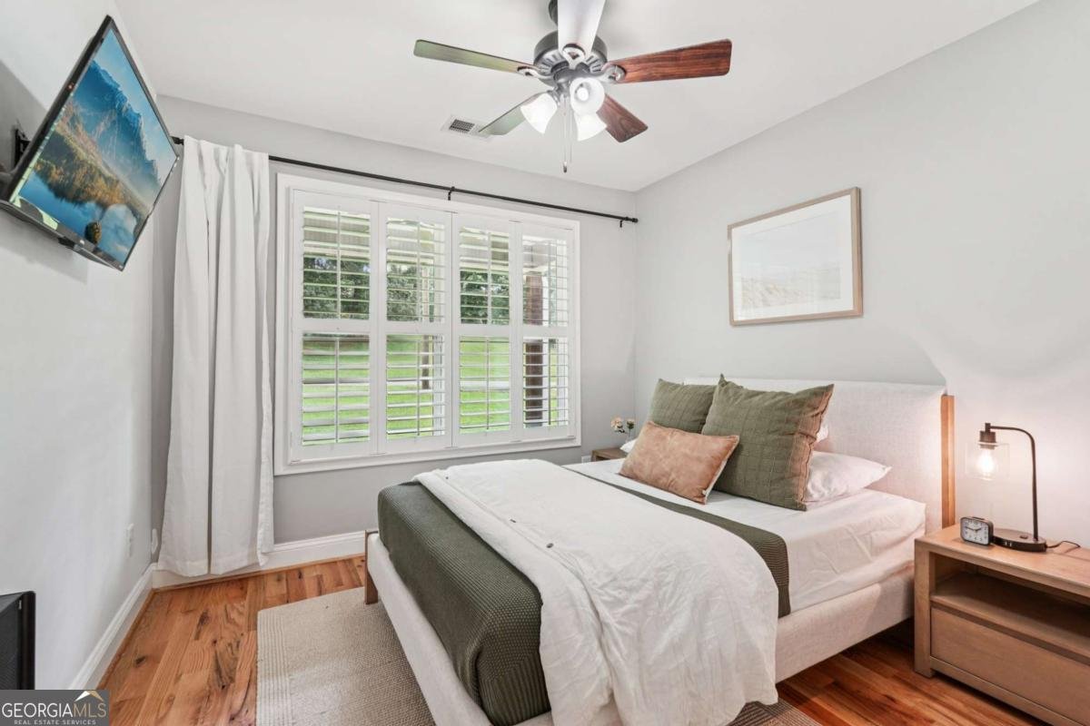 172 4th Street Emerson - 26