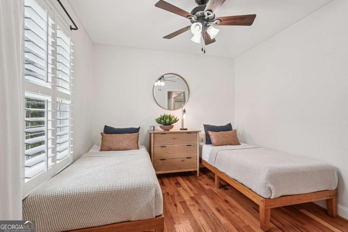 172 4th Street Emerson - 32
