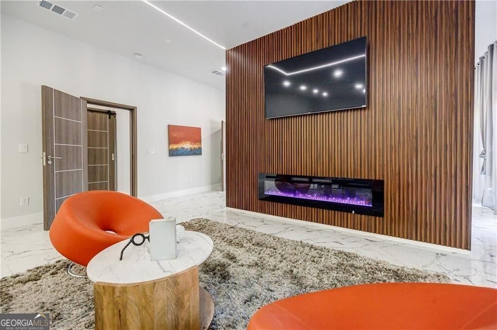 1812 Hunters Marietta - 3