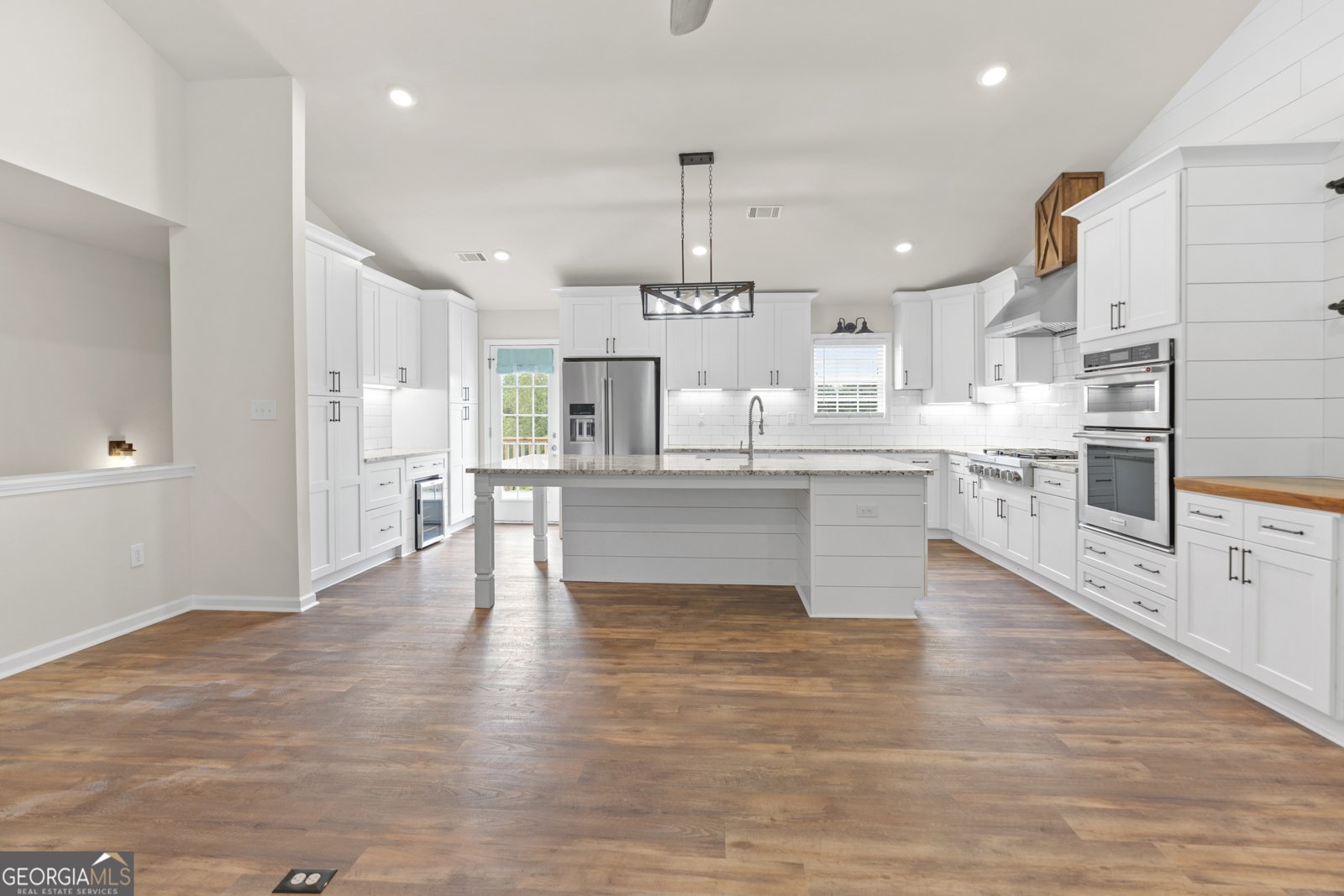1214 Roxey Maxey Road Winder - 2