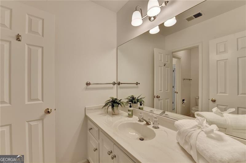 5700 Grove Point Road Alpharetta - 29