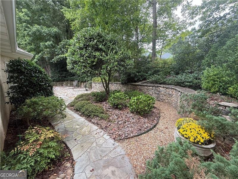 5700 Grove Point Road Alpharetta - 35