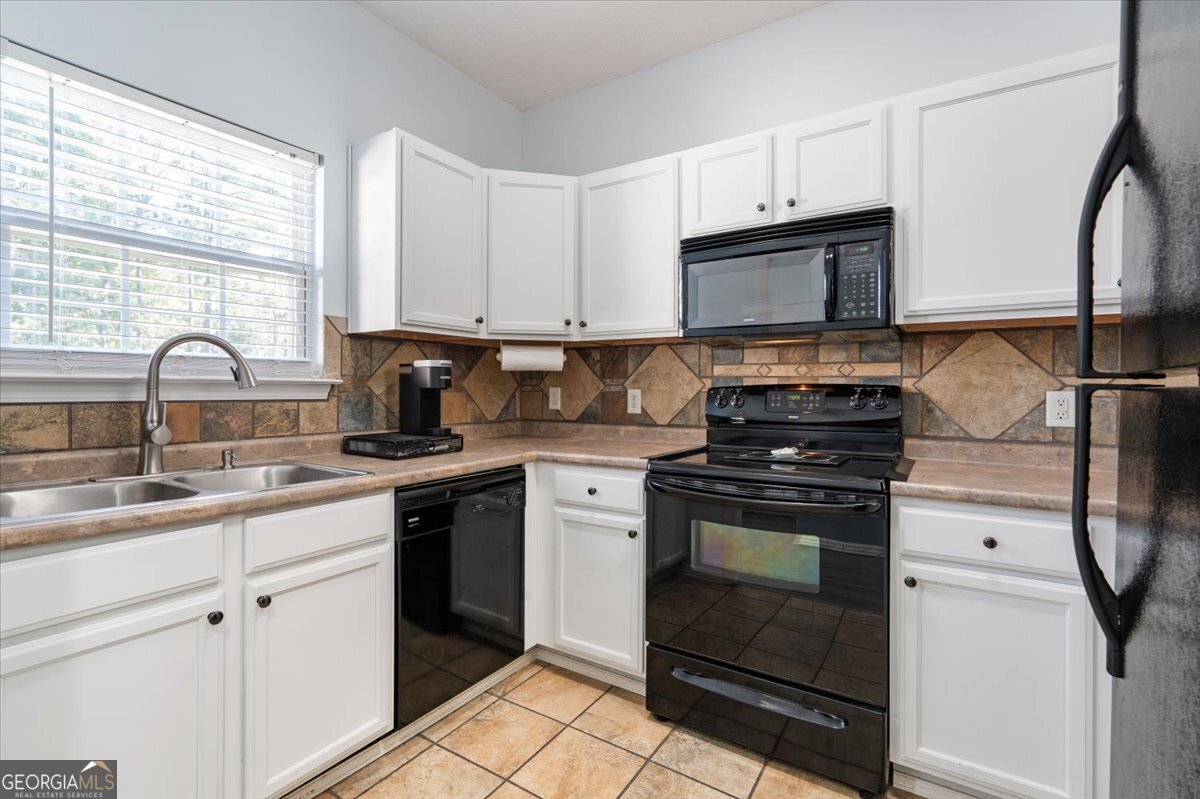 28 Cypress Pointe Drive Richmond Hill - 4