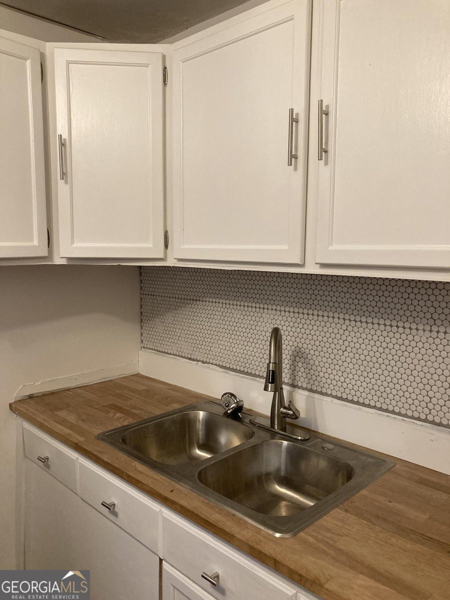 905 Cubbedge Street Savannah - 1