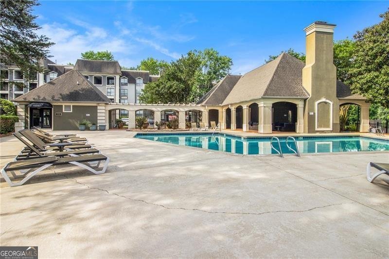2657 Lenox Road Atlanta - 29
