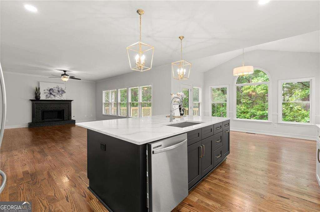 4294 Silver Peak Parkway Suwanee - 5